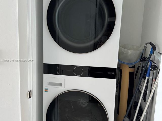 Apartment for rent  Unit #3303 - photo 7499624