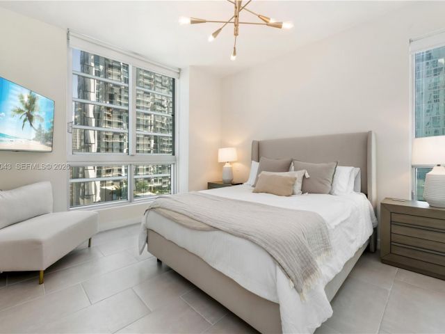 Apartment for rent  Unit #T-1502 - photo 7496342