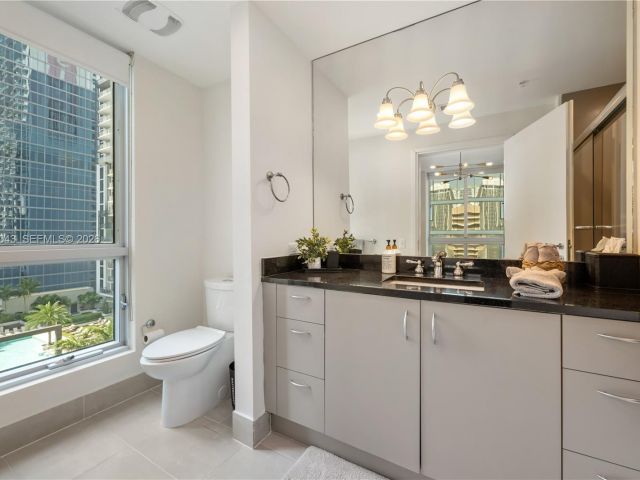 Apartment for rent  Unit #T-1502 - photo 7496351