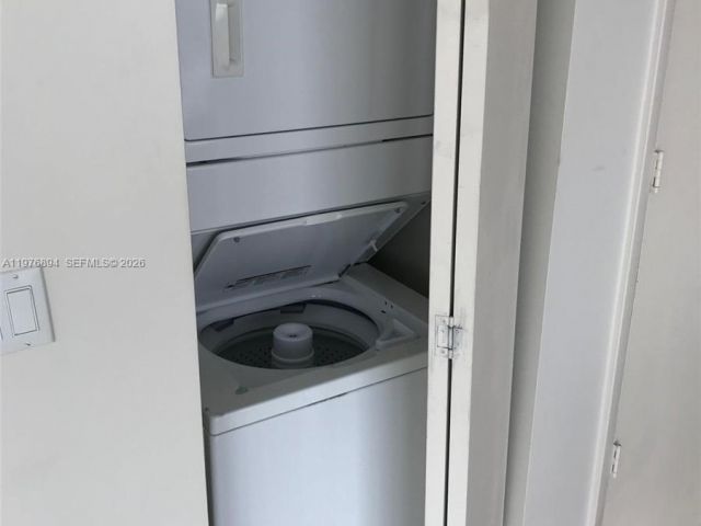 Apartment for rent  Unit #5310 - photo 7510996