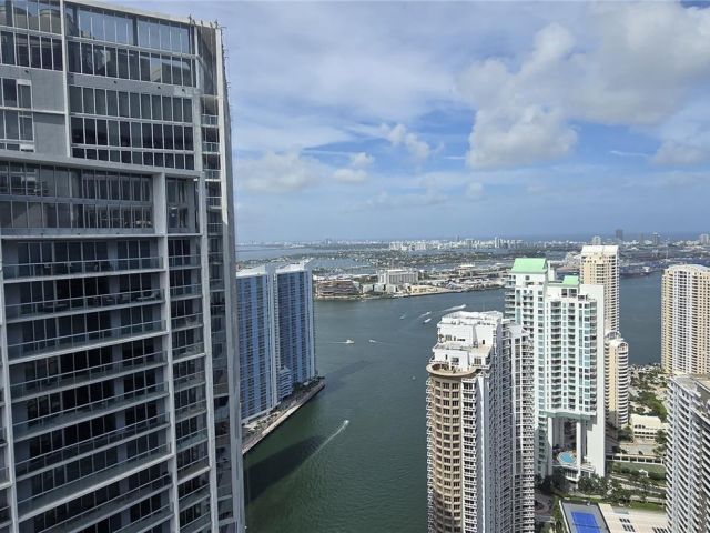 Apartment for rent  Unit #5310 - photo 7511000