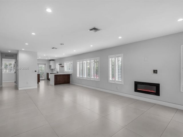 Home for sale at 1632 SW 12th St - photo 7509016