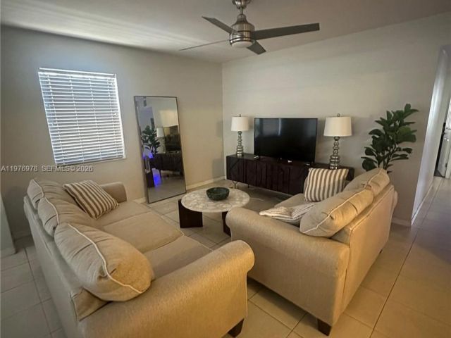 Home for rent at 30 NE 26th St N/A - photo 7451556