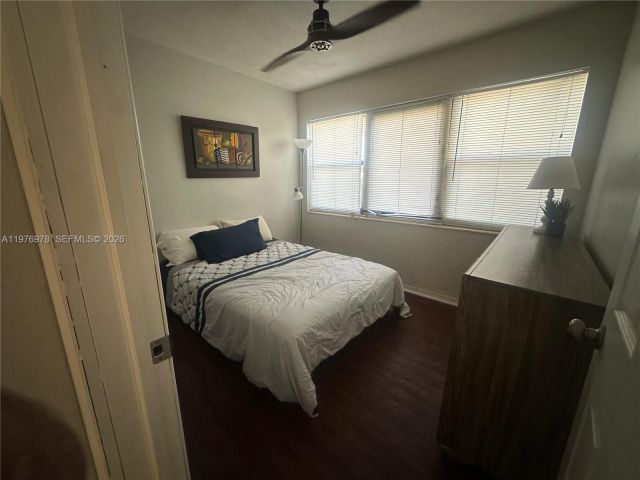 Home for rent at 30 NE 26th St N/A - photo 7451570