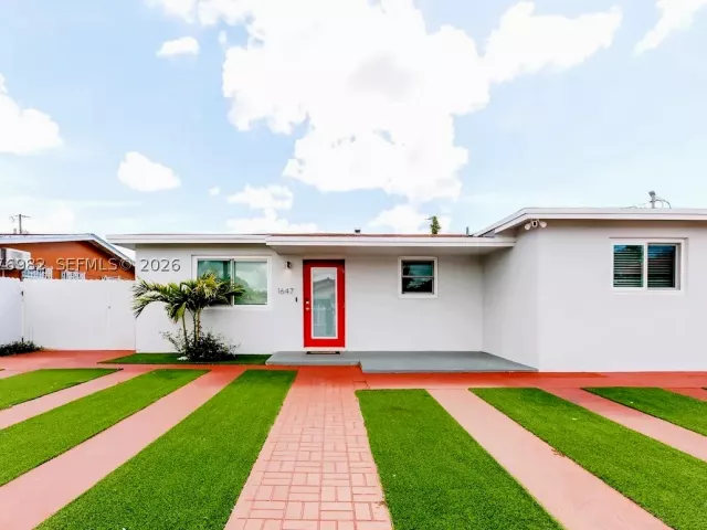 4-bedroom home for sale in Miami - 1647 NW 29th Ave - MondialRealty