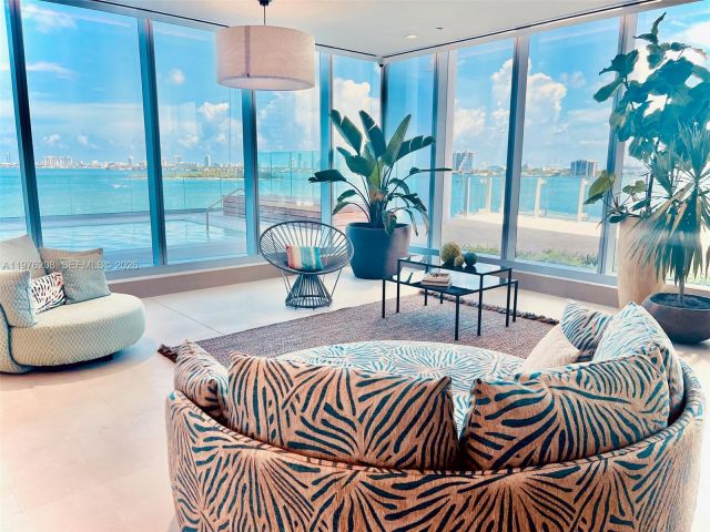 Apartment for rent  Unit #3504 - photo 7497763