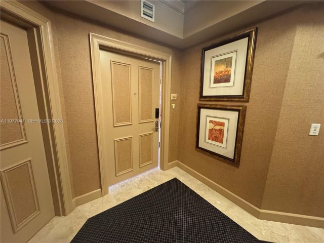 Apartment for rent  Unit #4306 - photo 7497872