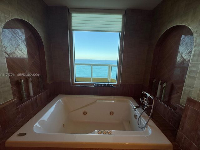 Apartment for rent  Unit #4306 - photo 7497879