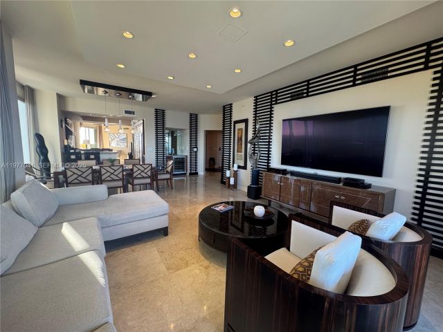 Apartment for rent  Unit #4306 - photo 7497886