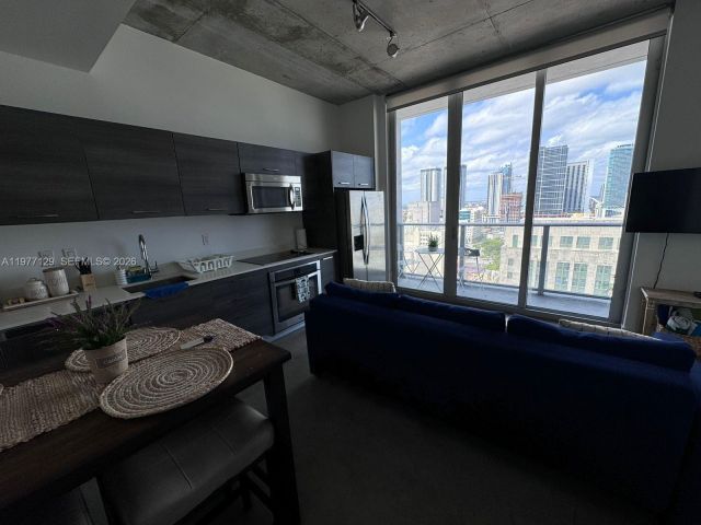 Apartment for sale  Unit #2406 - photo 7467835