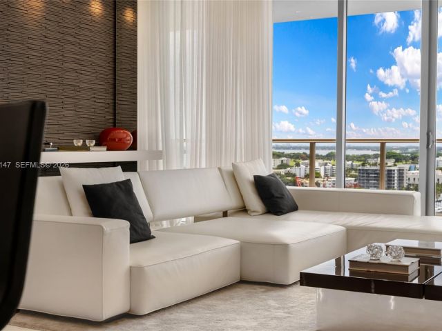 Apartment for rent  Unit #1405S - photo 7507600