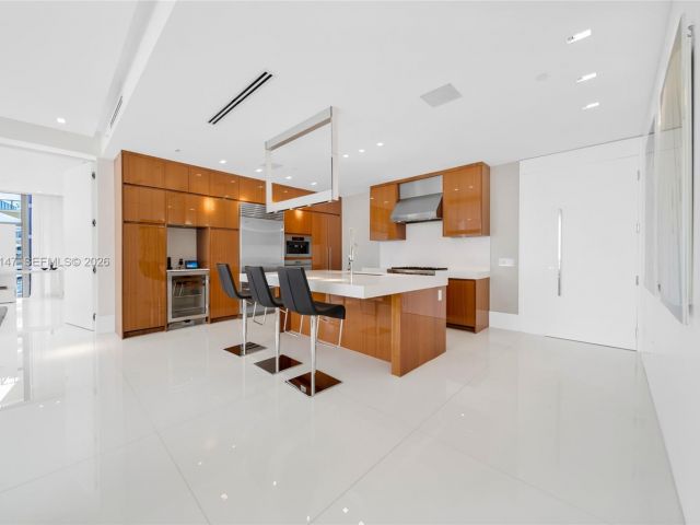 Apartment for rent  Unit #1405S - photo 7507611