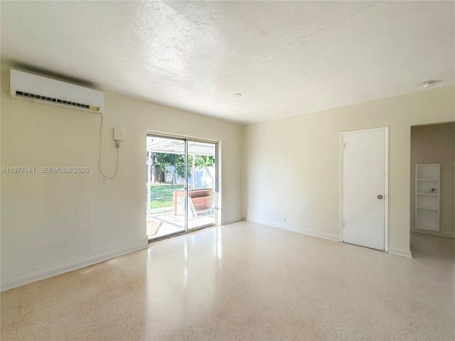 Home for rent at 1141 NE 154th Ter - photo 7481165