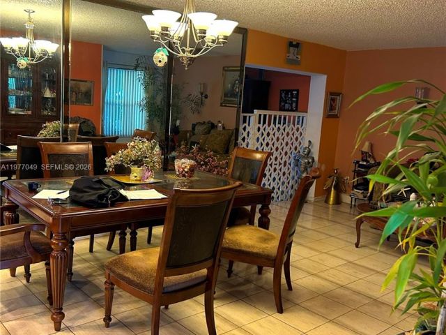 Home for sale at 11219 SW 33 RD Circle PL 11219 SW 33 RD Cir Pl - photo 7465100