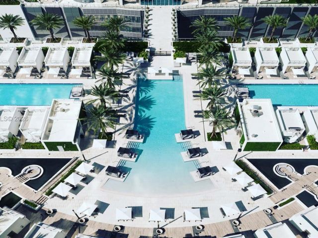 Apartment for sale  Unit #811 - photo 7523137