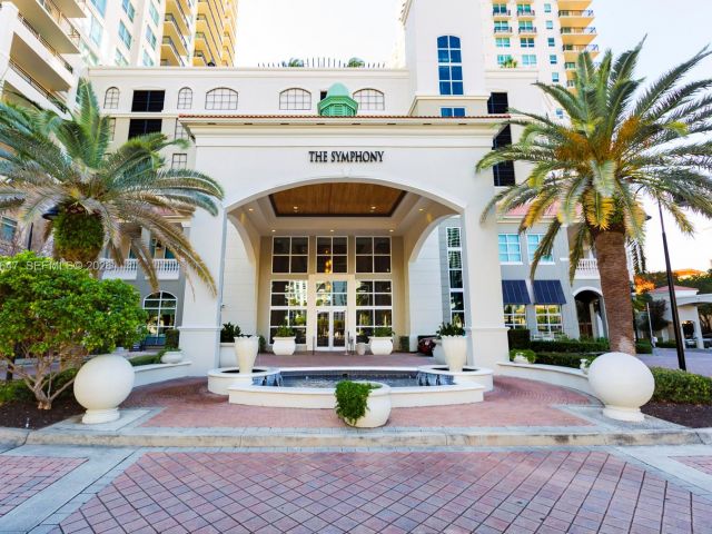 Apartment for sale  Unit #2014N - photo 7500746