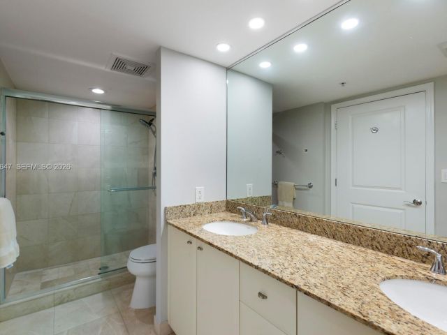 Apartment for sale  Unit #2014N - photo 7500758