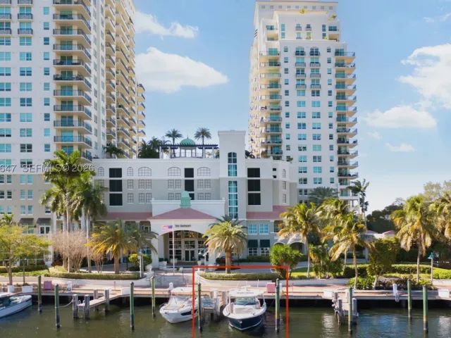 2-bedroom condo for sale in Fort Lauderdale - 610 W Las Olas Blvd 2014N - MondialRealty