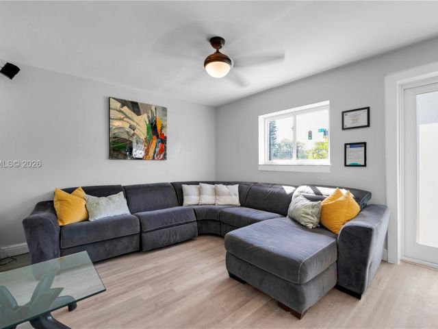 Home for sale at 1300 NW 7th Ave - photo 7481756