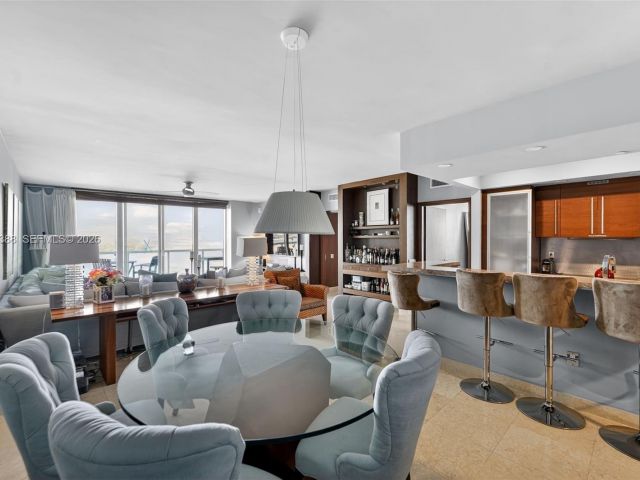 Apartment for rent  Unit #1202 - photo 7508835