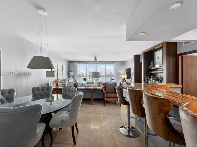 Apartment for rent  Unit #1202 - photo 7508837