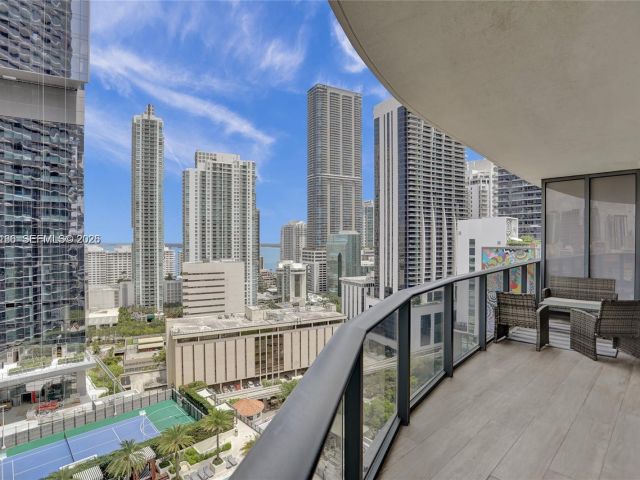 Apartment for rent  Unit #2001 - photo 7508298