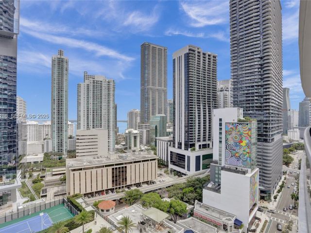 Apartment for rent  Unit #2001 - photo 7508299