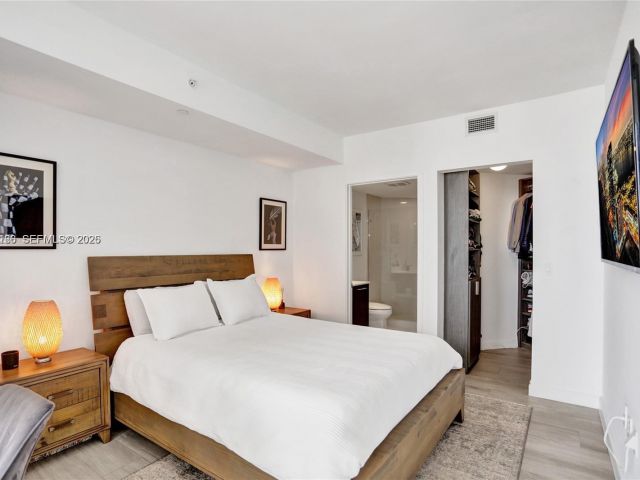 Apartment for rent  Unit #2001 - photo 7508312