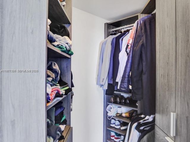 Apartment for rent  Unit #2001 - photo 7508315