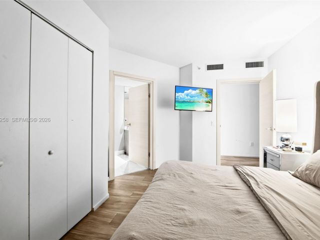 Apartment for sale  Unit #2705 - photo 7452612