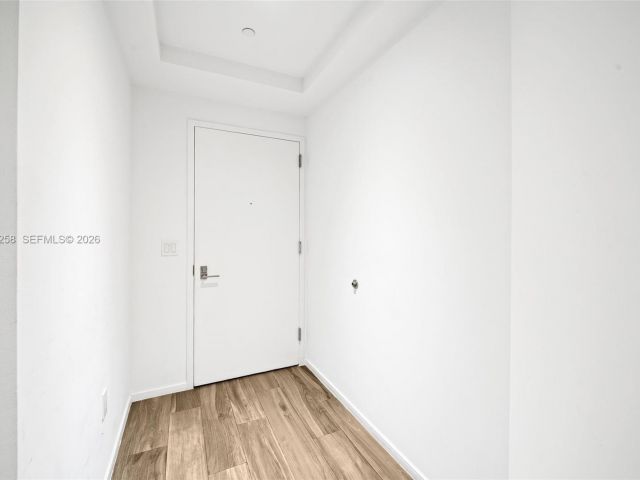 Apartment for sale  Unit #2705 - photo 7452616