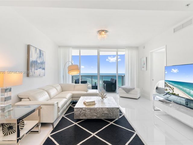 Apartment for sale  Unit #1804 - photo 7496588