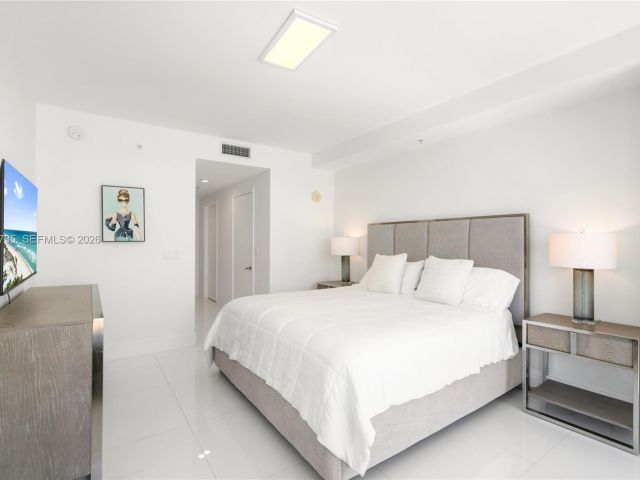 Apartment for sale  Unit #1804 - photo 7496601