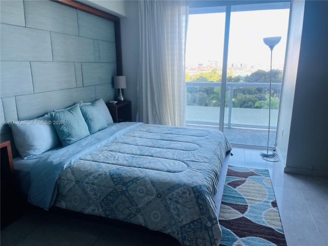 condo for rent in Miami - 50 Biscayne Blvd 709 - MondialRealty
