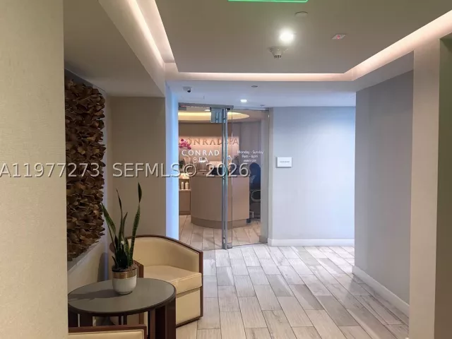 condo for sale in Fort Lauderdale - 551 N Fort Lauderdale Beach Blvd R1810 - MondialRealty
