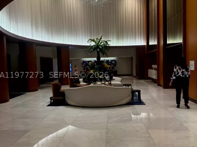 condo for sale in Fort Lauderdale - 551 N Fort Lauderdale Beach Blvd R1810 - MondialRealty