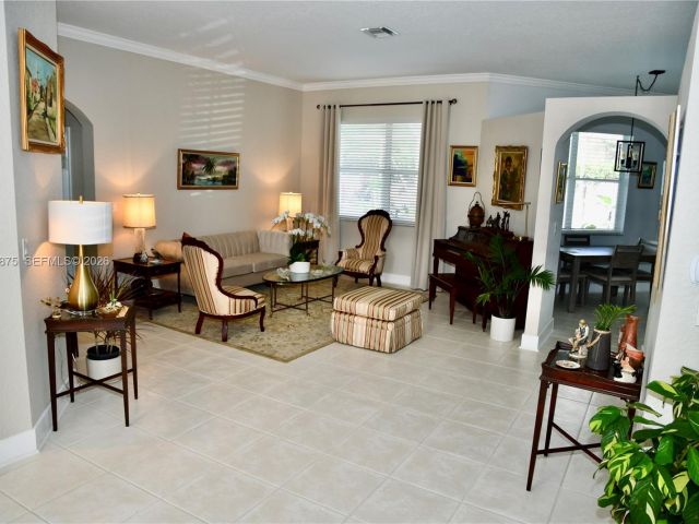 Home for sale at 1335 E Barwick Ranch Cir - photo 7476133