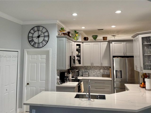 Home for sale at 1335 E Barwick Ranch Cir - photo 7476135