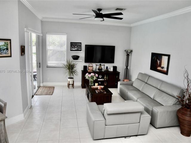 Home for sale at 1335 E Barwick Ranch Cir - photo 7476136