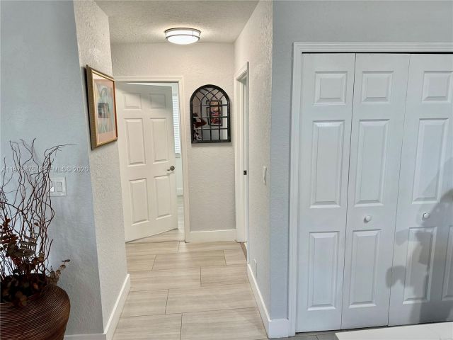 Home for sale at 1335 E Barwick Ranch Cir - photo 7476144