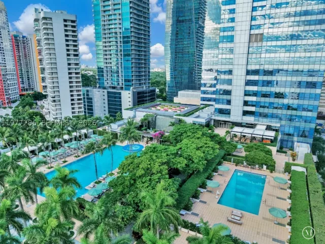 2-bedroom condo for sale in Miami - 1435 Brickell Ave 3401 - MondialRealty