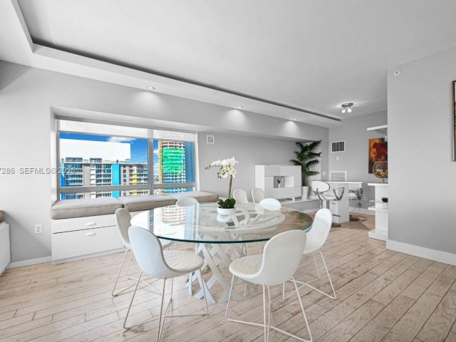 Apartment for sale  Unit #3401 - photo 7510433