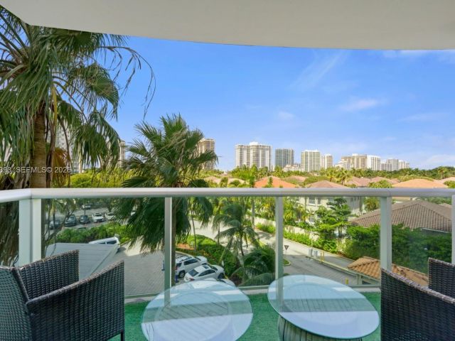 Apartment for rent  Unit #422 - photo 7491954