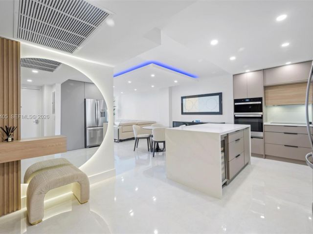 Apartment for rent  Unit #507 - photo 7491975