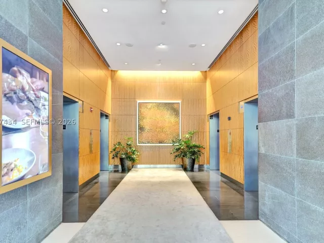 condo for sale in Miami - 1435 Brickell Ave 3308 - MondialRealty