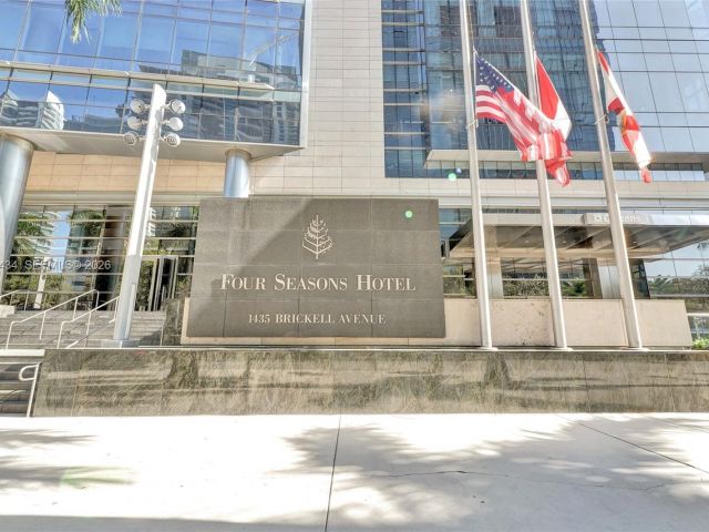 Apartment for sale  Unit #3308 - photo 7510407