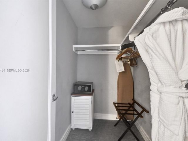 Apartment for sale  Unit #3308 - photo 7510425