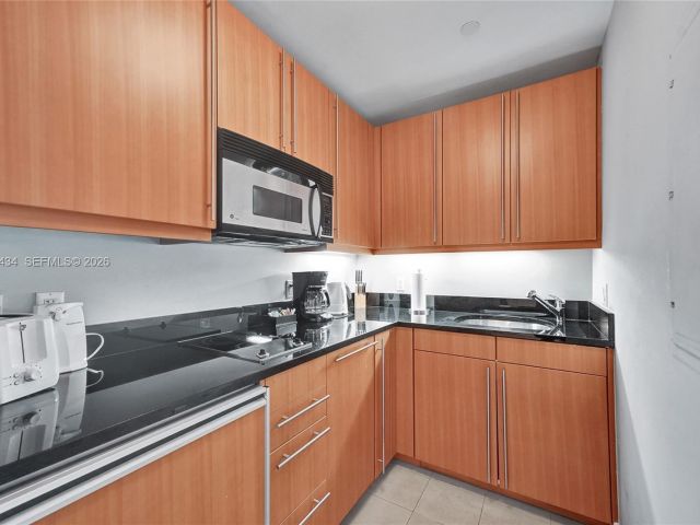 Apartment for sale  Unit #3308 - photo 7510426