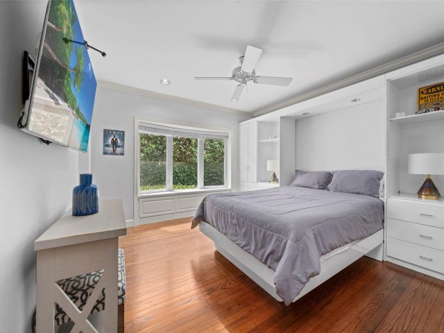 4-bedroom home for sale in Fort Lauderdale - 330 Royal Plaza Drive - MondialRealty