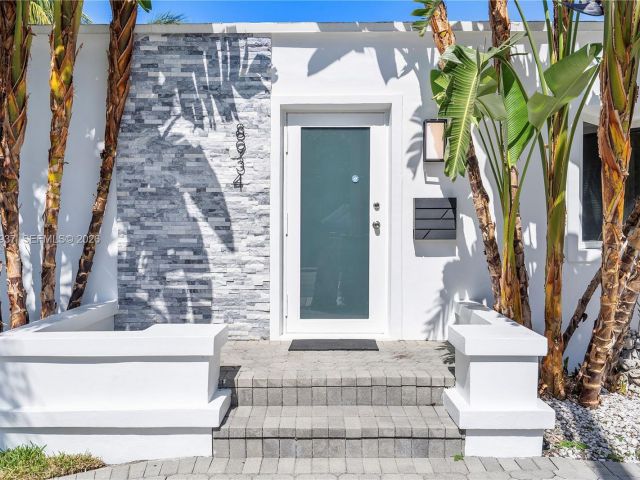 Home for sale at 8934 Harding Ave - photo 7467163